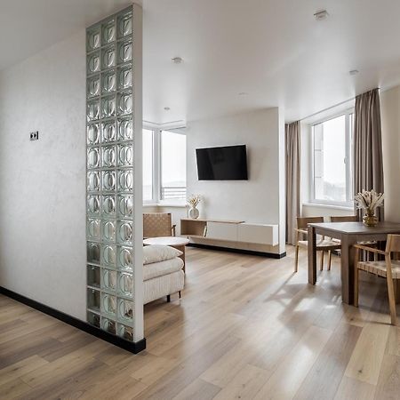 77 Views Apartments By Inshi Lviv Exterior photo