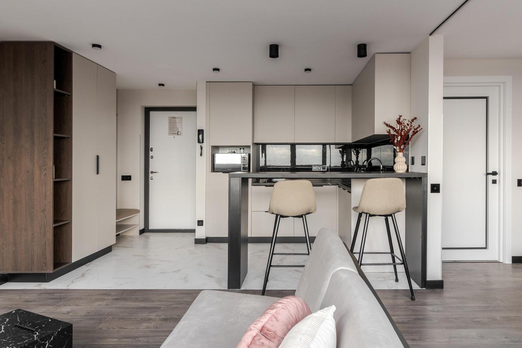 77 Views Apartments By Inshi Lviv Exterior photo