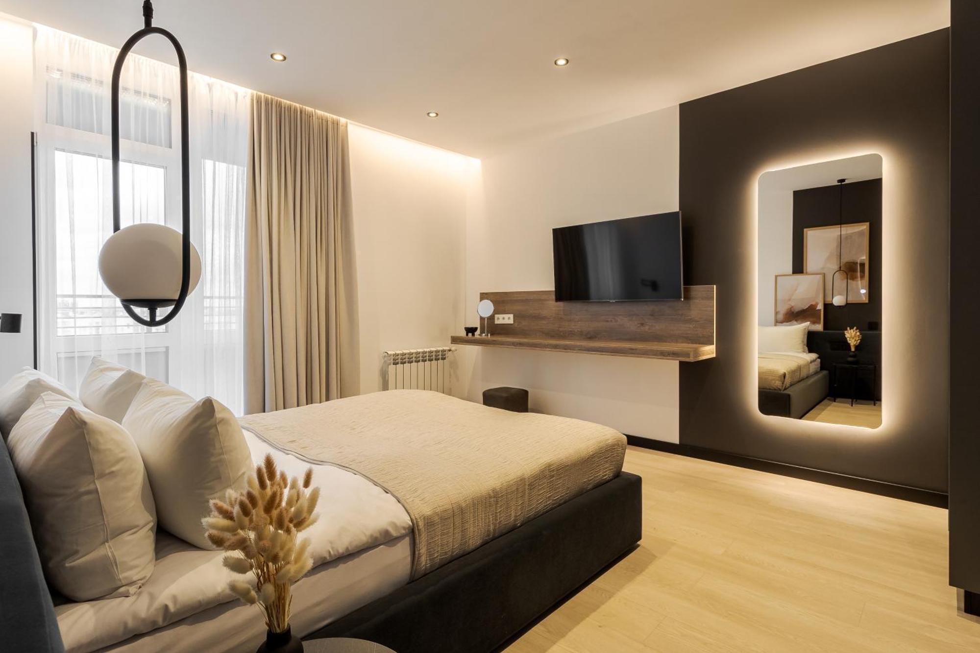 77 Views Apartments By Inshi Lviv Exterior photo